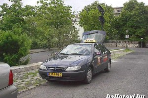 taxi2000_szemle 063.JPG